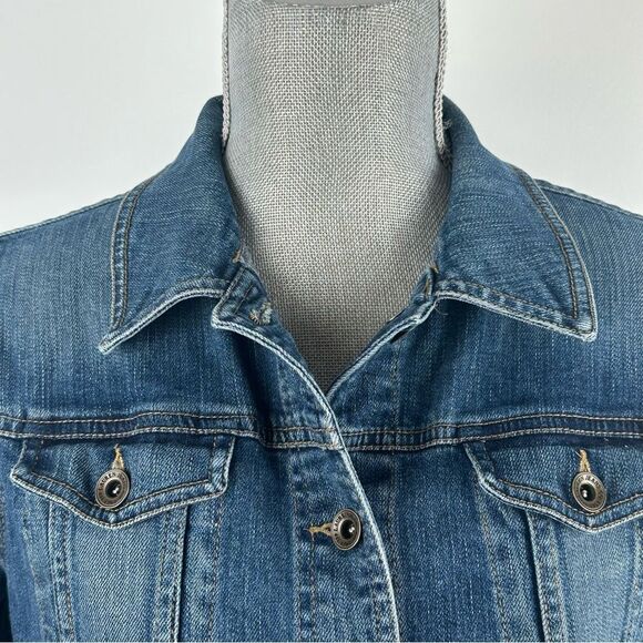 Ralph Lauren Women’s SZ Medium Petite Classic Blue Denim Jean Jacket Casual - Picture 2 of 15